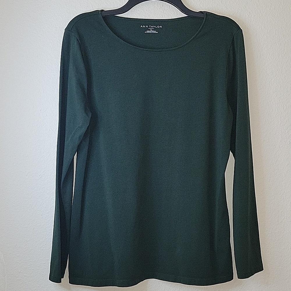 Ann Taylor Factory LS Green Tee/ Layering Top, L, EUC, Like New